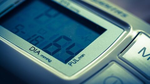 مقياس ضغط الدم الطبيعي للإنسان