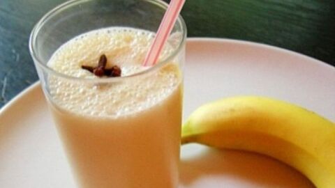 طريقة عصير الموز بالحليب