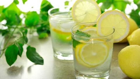 فوائد الماء البارد مع الليمون