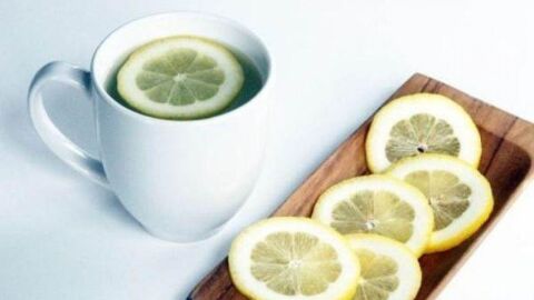 فوائد الليمون بالماء الدافئ