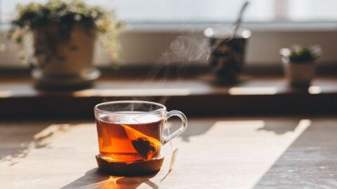 فوائد الشاي الأحمر بعد الأكل