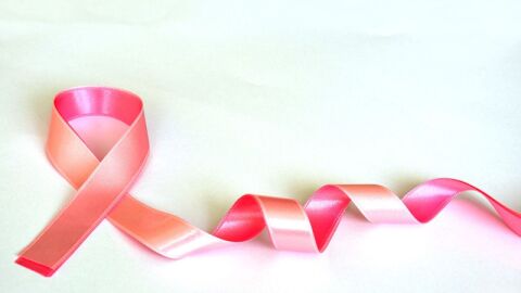 أضرار سرطان الثدي
