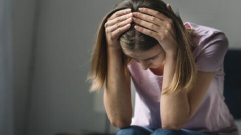 تعريف القلق وأعراض القلق النفسي