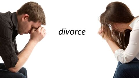 آثار الطلاق على المرأة