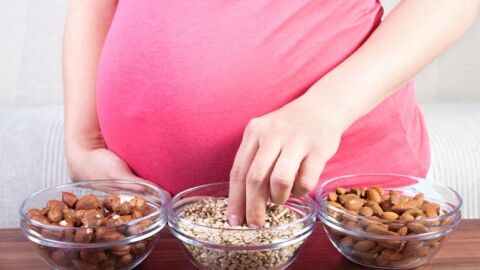 أغذية تزيد وزن الجنين في بطن أمه
