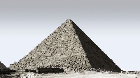 تاريخ بناء الأهرامات