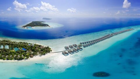 ما هو عدد جزر المالديف