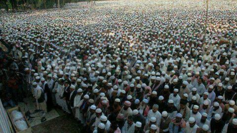 كم عدد المسلمين في إندونيسيا