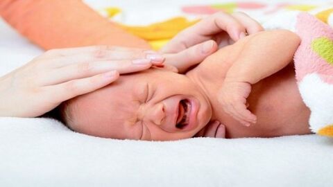 كيفية تهدئة الطفل الرضيع