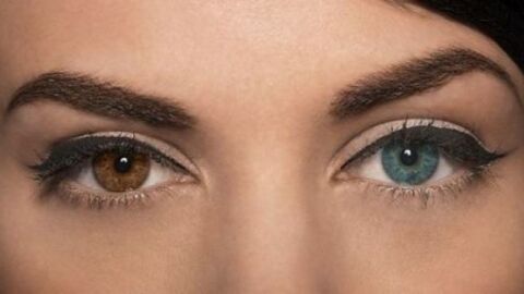 كيف تغير لون عينيك