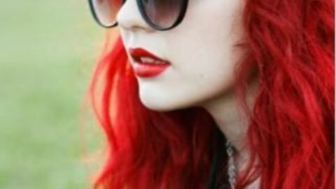طريقة صبغ الشعر باللون الأحمر