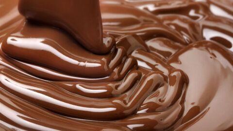 طريقة عمل صلصلة الشوكولاتة من الشوكولاتة الخام