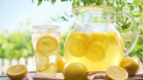 كيفية صنع عصير الليمون