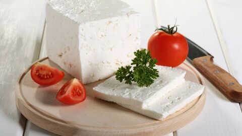 كيفية صناعة الجبن الرومى