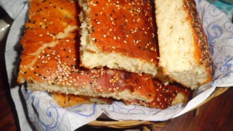 طريقة تحضير خبز الدار الجزائري