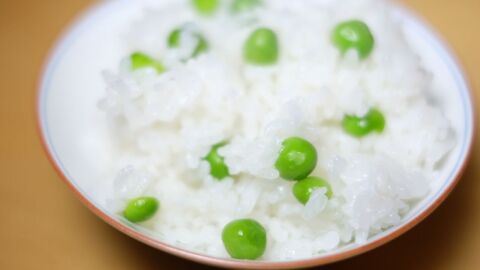 طريقة تحضير أرز أبيض بالبازلاء