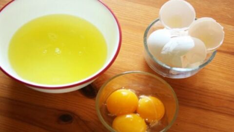 طريقة فصل بياض البيض عن الصفار