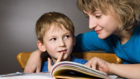 كيف تعلم الطفل القراءة والكتابة