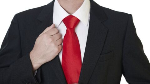 كيف يتم ربط ربطة العنق