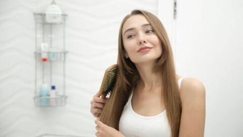 كيفية علاج القشرة وتساقط الشعر