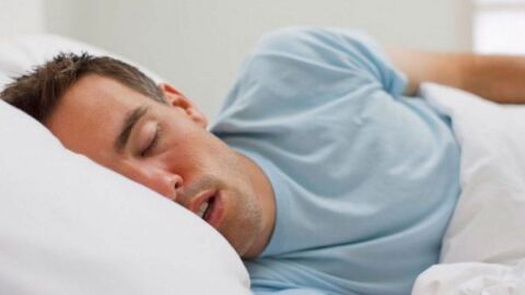 كيفية علاج سيلان اللعاب أثناء النوم