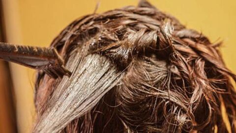 طريقة غسل الحناء من الشعر