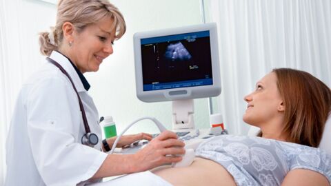 في أي أسبوع تسمع الحامل دقات قلب الجنين