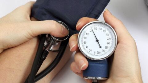 بحث عن مرض ضغط الدم