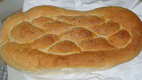 عمل الخبز التركي