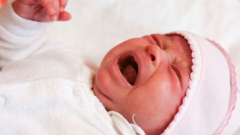 طرق تخفيف المغص عند الرضع