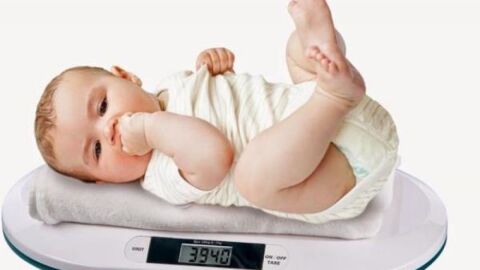 زيادة وزن الطفل حديث الولادة