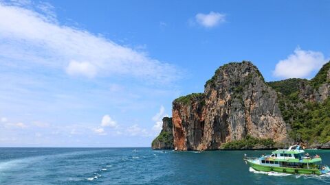 جزيرة فاي فاي بتايلاند