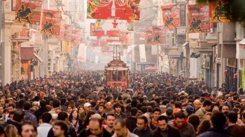 عدد سكان مدينة إسطنبول