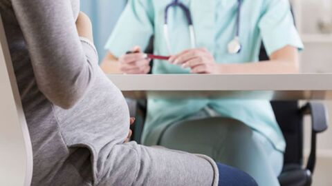 انخفاض ضغط الحامل في الشهور الأولى