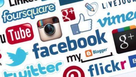 بحث حول مواقع التواصل الاجتماعي