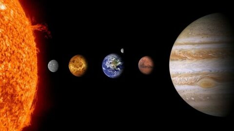 مكونات المجموعة الشمسية وخصائصها