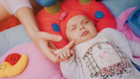 أعراض نقص الغدة الدرقية عند الرضع