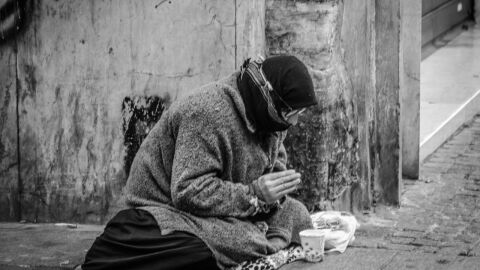 أسباب الفقر في الإسلام