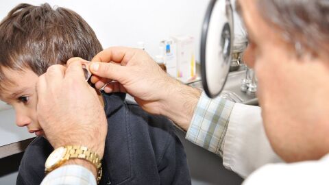 عملية ترقيع طبلة الأذن