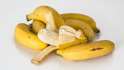 أهمية قشر الموز للبشرة