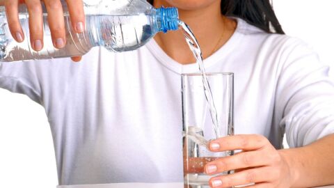 أهمية شرب الماء خلال شهر رمضان
