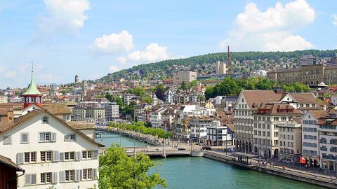 أكبر مدينة في سويسرا من السكان