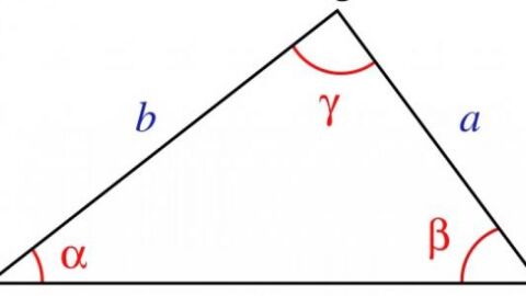 قانون مساحة المثلث متساوي الساقين