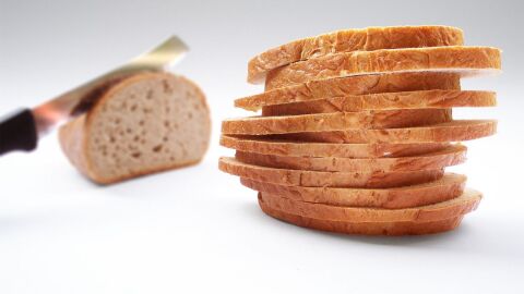 كم يحتوي رغيف الخبز على سعرات حرارية