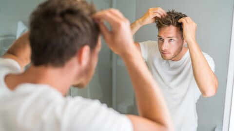 طريقة تجعيد الشعر الناعم للرجال