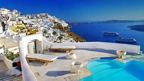 جزر سياحية في اليونان