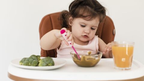 طرق تغذية شعر الاطفال