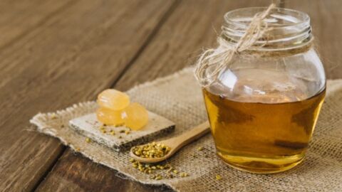 ما هي فوائد العسل للبشرة الدهنية