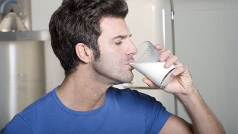 ما فوائد الحليب قبل النوم
