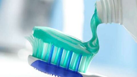 ما هي فوائد معجون الأسنان للبشرة